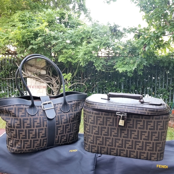 Authentic Fendi Tote and Train case set. - Picture 2 of 16